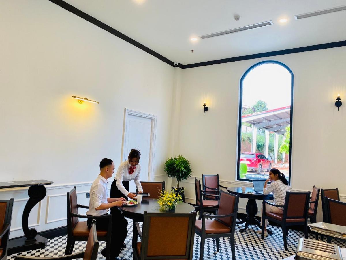 Gia Nghia Robin Hotel エクステリア 写真